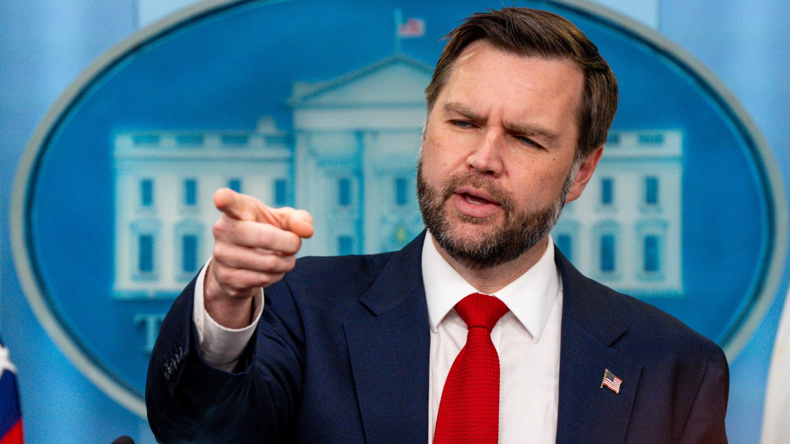 JD Vance appelle Israël à respecter l'accord iranien de Trump malgré les critiques internes