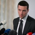 Jordan Bardella appelle à la démission de Gérald Darmanin après la mort de Lyhanna