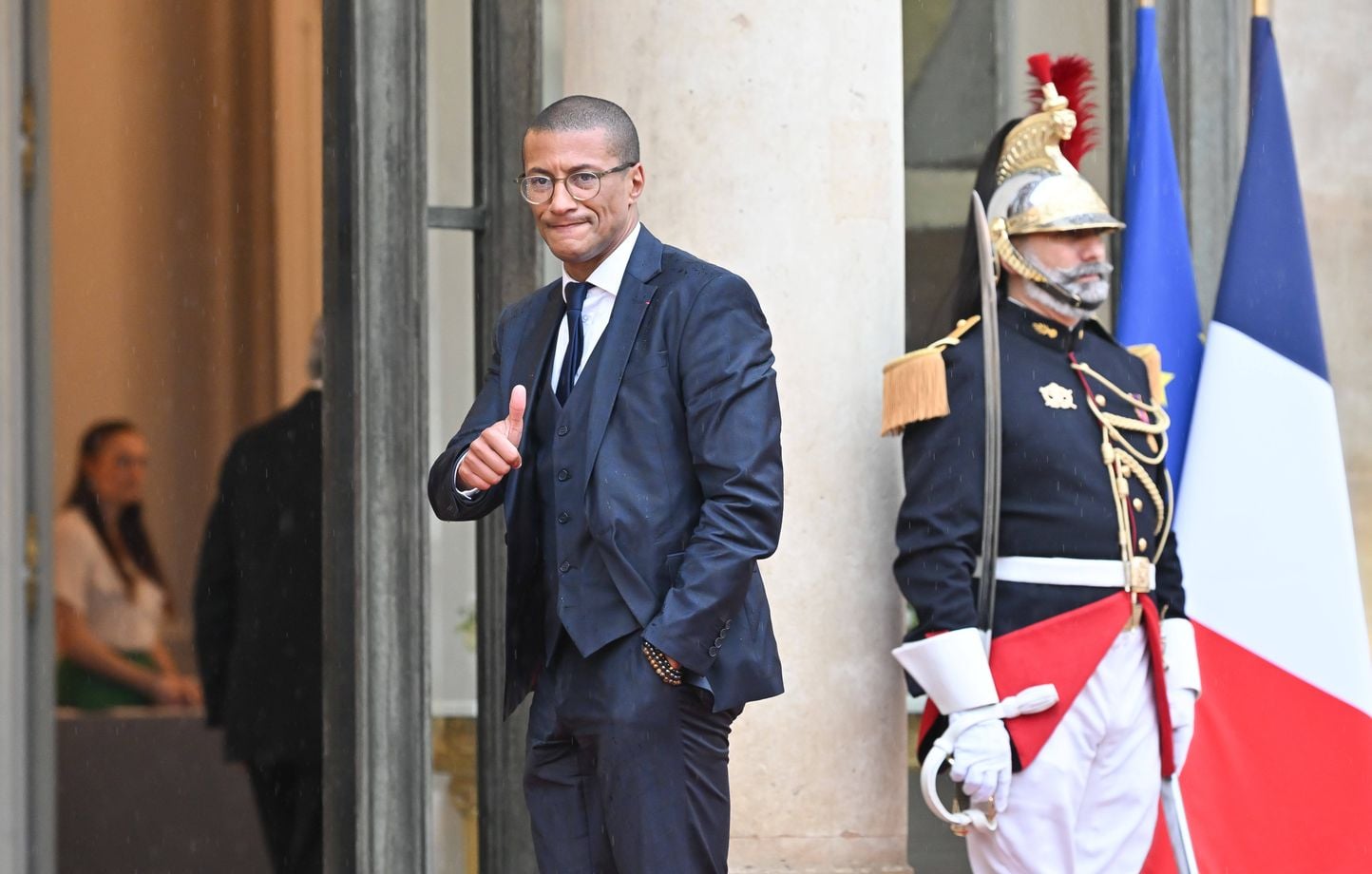 Karim Bouamrane, maire de Saint-Ouen, annonce sa candidature à la présidentielle de 2027