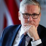 Keir Starmer sous pression : des appels à la démission se multiplient après la victoire de Burnham