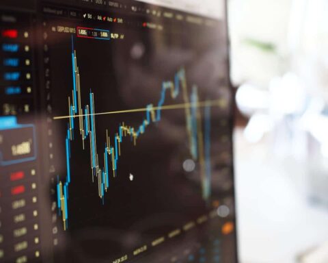 La Banque Mondiale révise à la baisse ses prévisions de croissance économique.