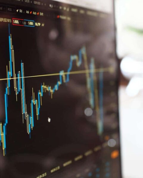 La Banque Mondiale révise à la baisse ses prévisions de croissance économique.