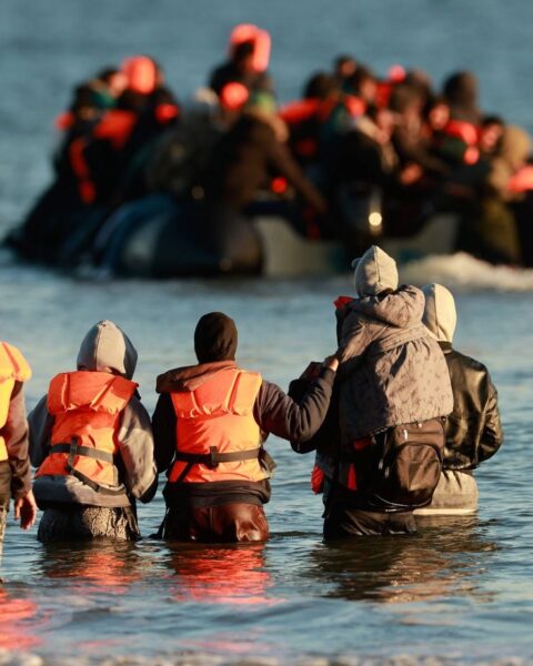 La France demande une approche européenne pour les traversées de la Manche par les migrants