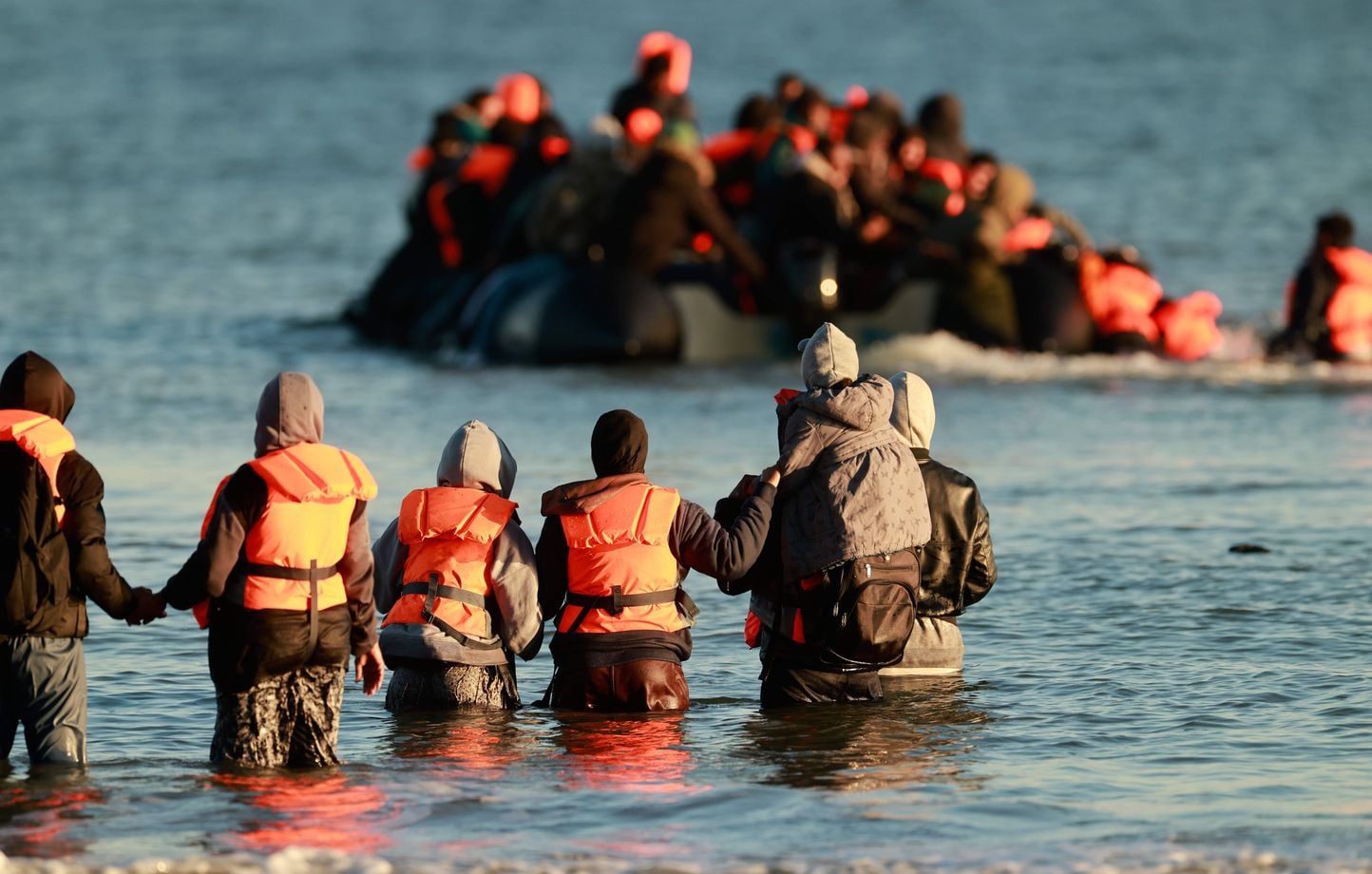 La France demande une approche européenne pour les traversées de la Manche par les migrants