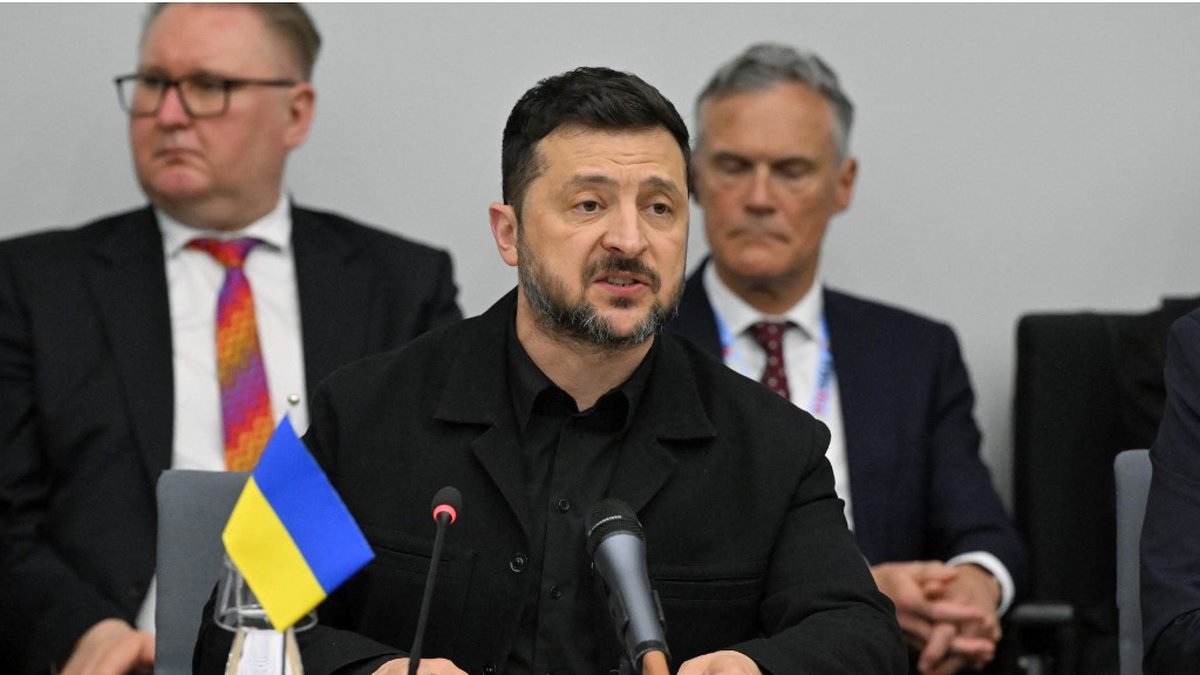 La Pologne retire une distinction à Zelensky, l'Ukraine dénonce une "erreur stratégique"