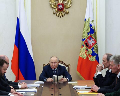 La Russie veut la souveraineté en intelligence artificielle, mais rencontre des problèmes de composants