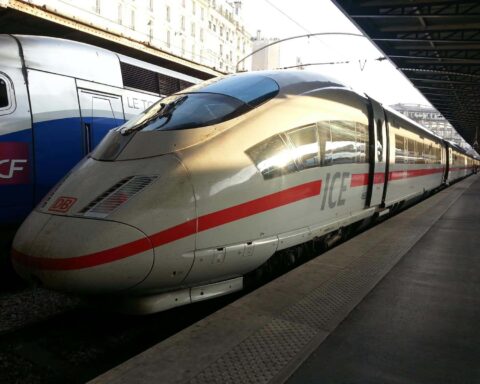 La SNCF propose des milliers de billets à prix réduit pour août 2026.