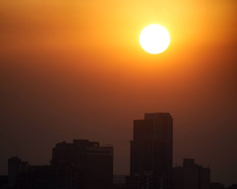 La Terre pourrait finalement échapper à l'engloutissement par le Soleil, selon une étude récente