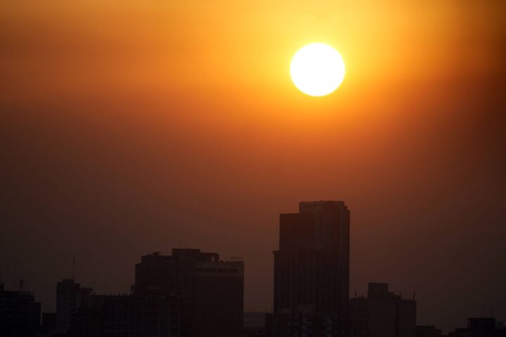 La Terre pourrait finalement échapper à l'engloutissement par le Soleil, selon une étude récente