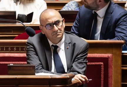 Le ministre de l'Intérieur dénonce l'exploitation de l'extrême droite après la mort de Louis à Narbonne