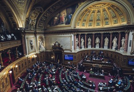 Le Sénat adopte un texte pour assurer la gratuité du don d'organes et protéger les donneurs vivants