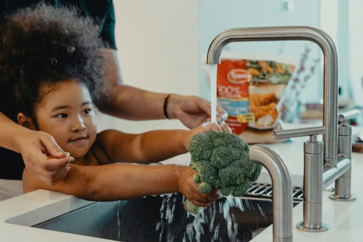 L'ECHA classifie le TFA, polluant de l'eau du robinet, comme toxique pour la reproduction