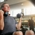 L'importance de stimuler les muscles dès quel âge pour la santé globale