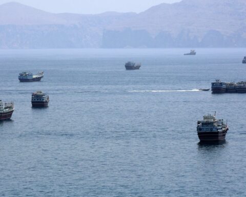 L'Iran annonce la fermeture du détroit d'Ormuz en réponse aux attaques israéliennes au Liban