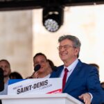 Mélenchon utilise le slogan de l'extrême droite pour renforcer sa position face au RN en 2027