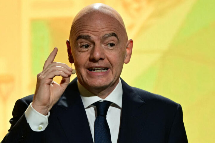 Mondial 2026 : Gianni Infantino mise sur le soutien de l'Algérie pour Christophe Gleizes dans l'ombre des plus grands scandales de la Coupe du Monde.