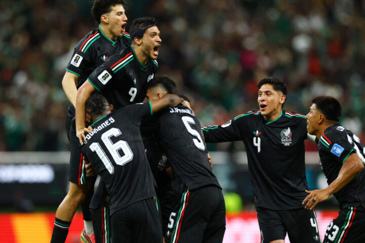 Mondial 2026 : le Mexique se qualifie en premier pour les 16es de finale après sa victoire contre la Corée du Sud.