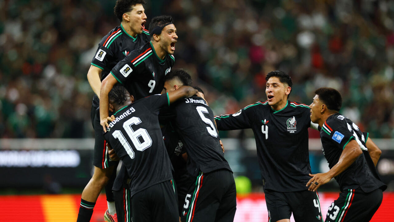 Mondial 2026 : le Mexique se qualifie en premier pour les 16es de finale après sa victoire contre la Corée du Sud.