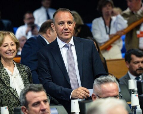 Nicolas Isnard dénonce la gestion de l'État face aux défis financiers de la métropole Aix-Marseille