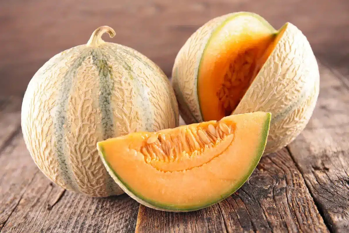 Pourquoi le goût de votre melon est décevant alors que celui de votre voisin est exquis : la clé réside dans la conservation, et non dans le choix du fruit.