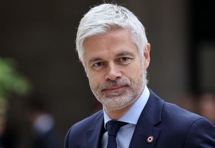 Près de 500 bénévoles s'engagent avec Mediacités pour examiner 7 000 notes de frais de Laurent Wauquiez