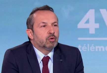 Sébastien Chenu met en lumière l'effondrement de l'institution judiciaire française