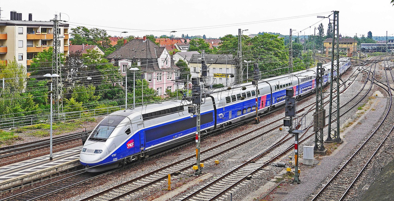 SNCF face à la canicule : annulations et échanges gratuits offerts suite à la suppression de trains