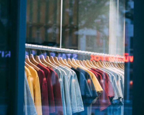 Soldes : la date de fin prolongée en raison de la canicule.