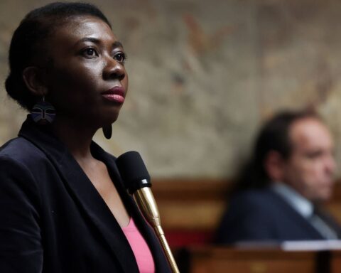 Une enquête ouverte à Paris après des plaintes pour racisme de députés noirs de LFI
