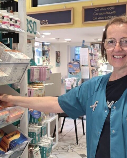 Valérie Balduini prend sa retraite après 44 ans à la pharmacie St Pierre de Lyon 9e