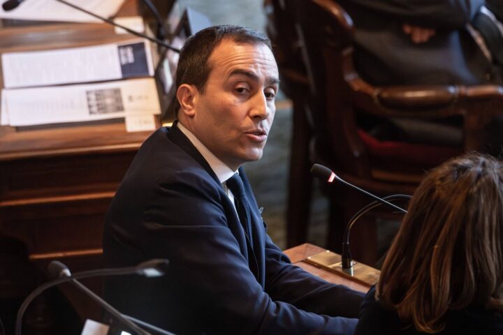 Violences sexuelles dans le périscolaire à Paris : la droite réclame un plan de 50 millions d'euros