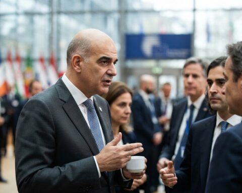 La Grèce bloque le 21e paquet de sanctions de l'UE contre la Russie pour protéger un armateur grec