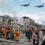 Attaque massive russe en Ukraine : sept morts, la Pologne mobilise ses chasseurs