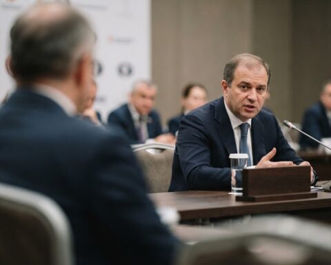 L’Ukraine accuse la FIDE et Arkadi Dvorkovitch de complicité dans l’annexion des territoires occupés