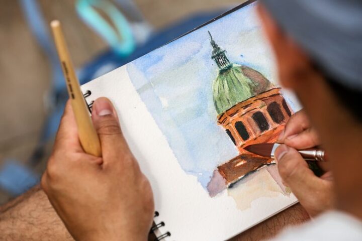 À Toulouse, près de 900 dessinateurs de 70 pays se réunissent pour croquer en direct