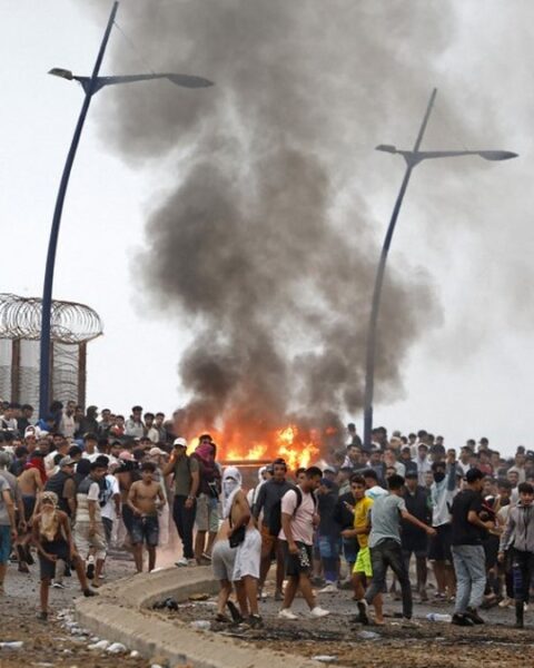 Afflux massif de 40 000 migrants à Ceuta : la France renforce les contrôles à la frontière avec l'Espagne