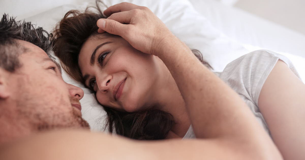 After care : l'importance de prendre soin de soi-même et de son partenaire après l'intimité