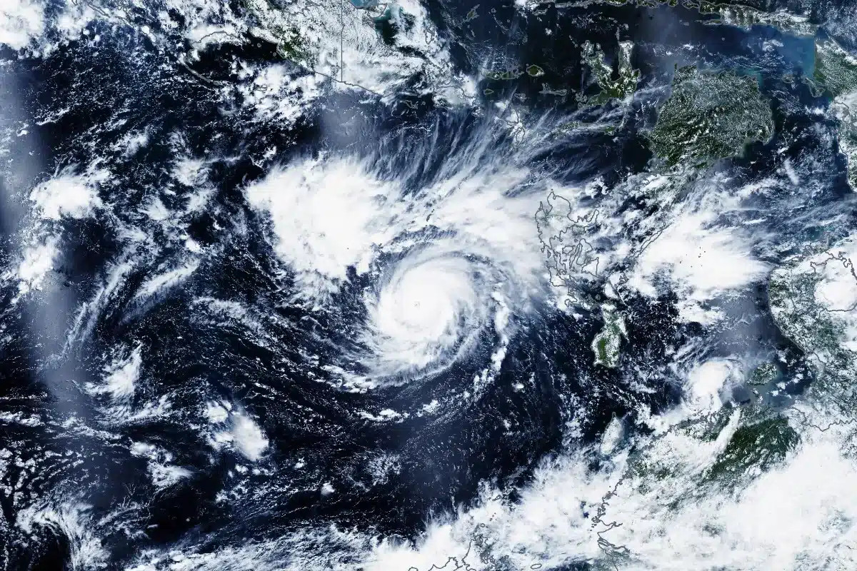 Alerte aux orages violents : liste des départements sous surveillance par Météo-France