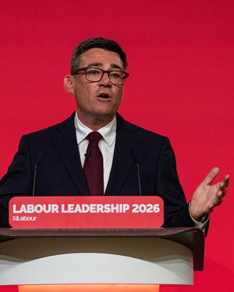 Andy Burnham appelle à une « nouvelle politique » au Royaume-Uni lors de son premier discours en tant que leader travailliste