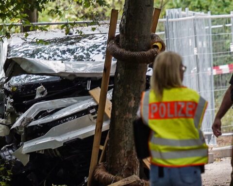 Attaque à la gay pride de Berlin : une victime, plusieurs blessés, suspect recherché pour terrorisme