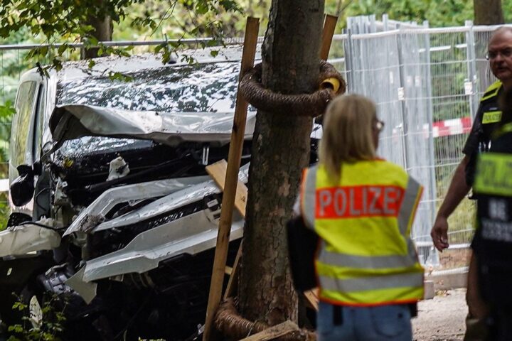 Attaque à la gay pride de Berlin : une victime, plusieurs blessés, suspect recherché pour terrorisme