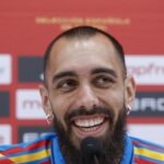 Borja Iglesias, footballeur espagnol, déplore l'obligation de saluer Donald Trump après la finale de la Coupe du monde