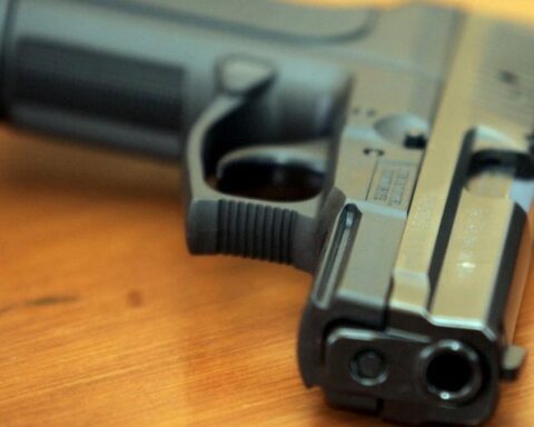 Braquage armé à Toulouse : un homme vole 300 euros en 45 secondes sous la menace d'une arme
