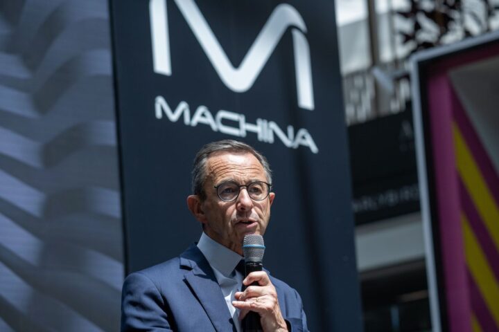 Bruno Retailleau propose l'intelligence artificielle pour moderniser l'État français lors du Machina Summit