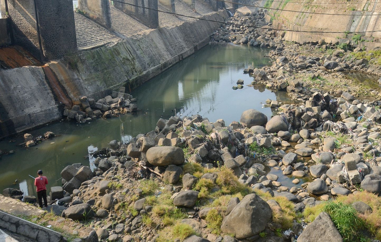 Canicule : la sécheresse provoque un niveau critique des petits cours d’eau en France