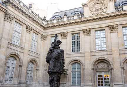 Cérémonie d’hommage national à Alfred Dreyfus, Macron présent à Paris le 12 juillet