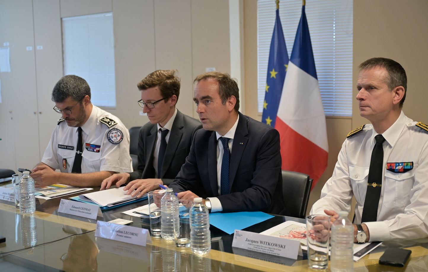 Chaleur : aucun département ne sera classé en rouge ce week-end, affirme Sébastien Lecornu