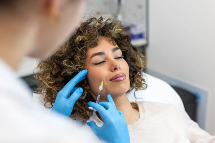 Chirurgie esthétique : comprendre l'addiction et ses impacts sur les patientes