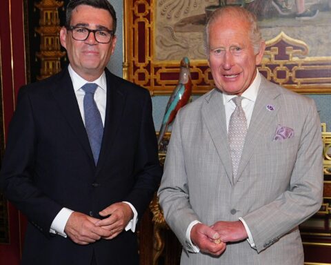 Cinq moments clés du premier jour d'Andy Burnham en tant que Premier ministre britannique, y compris son invitation au président Trump