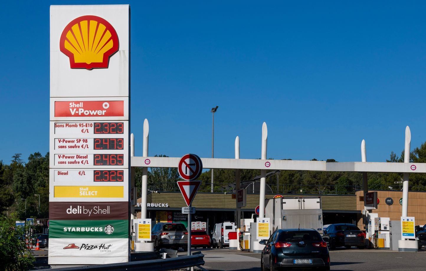 Climat : une interdiction de la publicité pour les énergies fossiles en France avant fin 2026